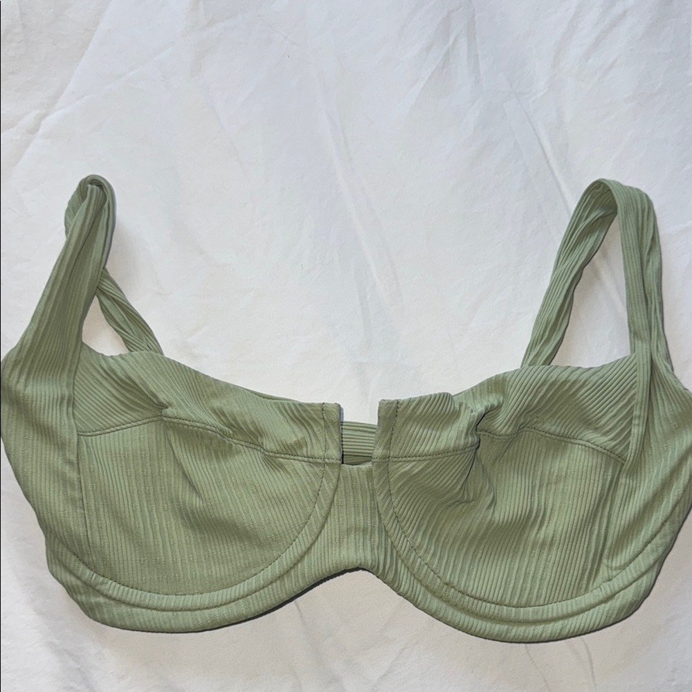 L*space green camellia top DD